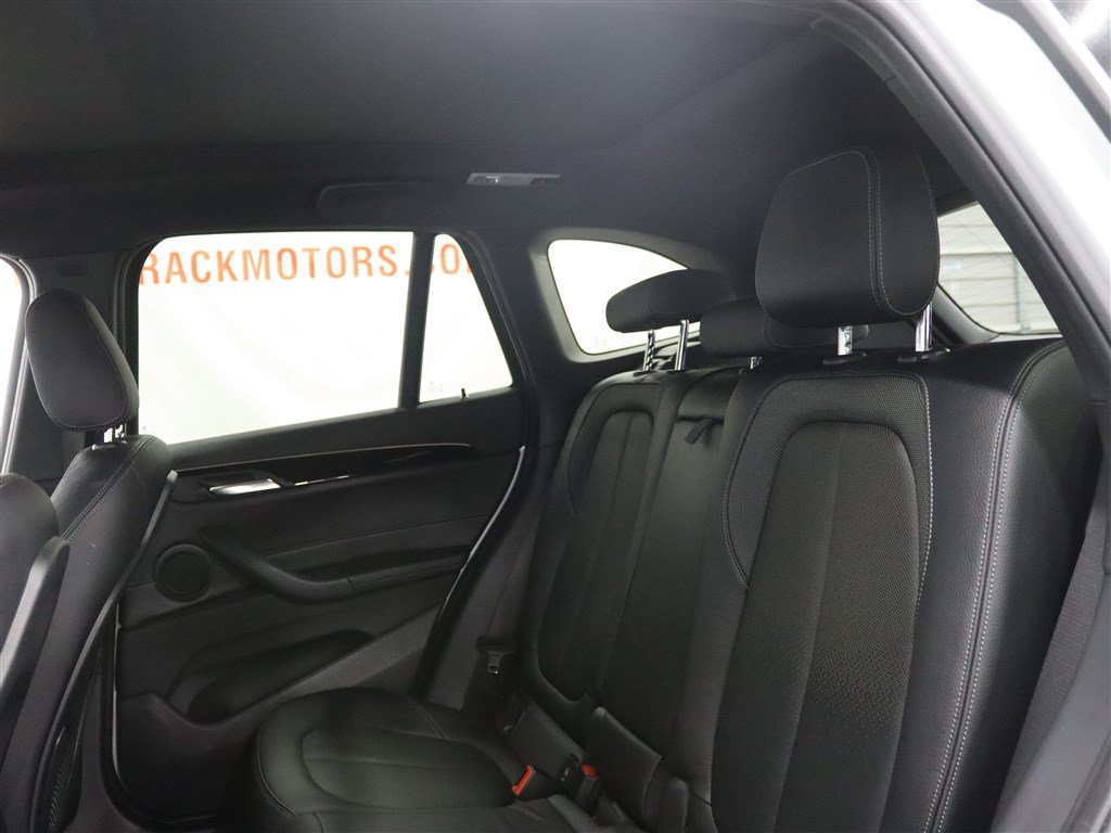 Used 2018 BMW X1 xDrive28i AWD/4WD image 15