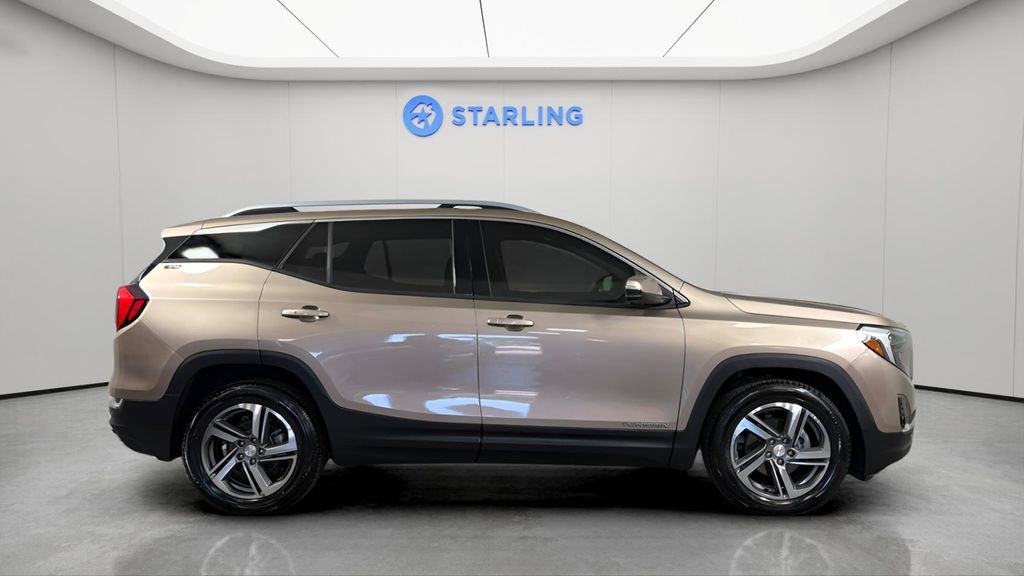 Certified 2018 GMC Terrain SLT w/ Preferred Package FWD image 11