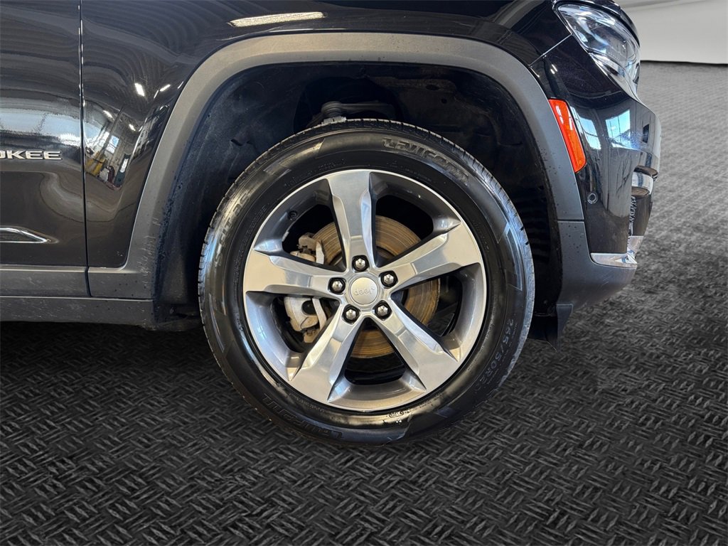 Used 2022 Jeep Grand Cherokee L Limited w/ Luxury Tech Group II image 11
