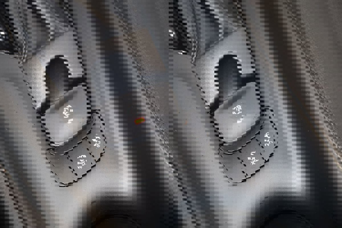 Used 2021 Toyota C-HR LE image 24