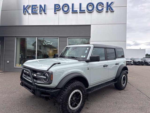Certified 2023 Ford Bronco Big Bend w/ Sasquatch Package AWD/4WD image 2