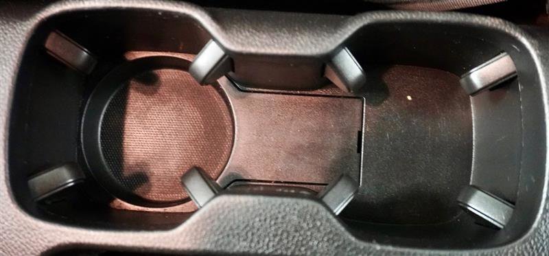 Used 2012 Chevrolet Sonic LS image 21