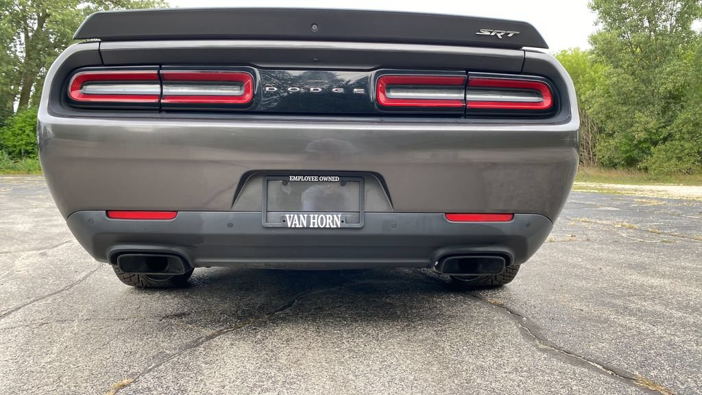 Used 2016 Dodge Challenger SRT Hellcat RWD image 7