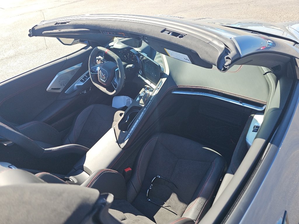 Certified 2024 Chevrolet Corvette Stingray Premium Conv w/ Battery Protection Package RWD image 18