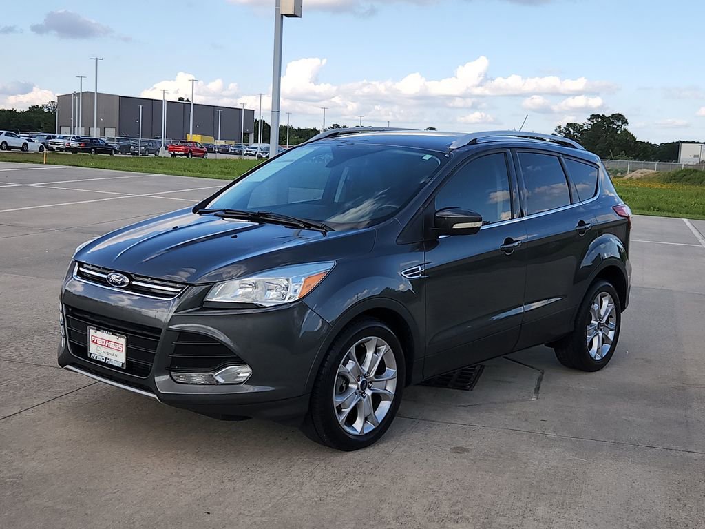Used 2015 Ford Escape Titanium FWD image 3
