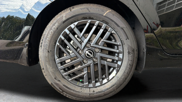 New 2027 Nissan Sentra SV w/ SV Convenience Package FWD image 43
