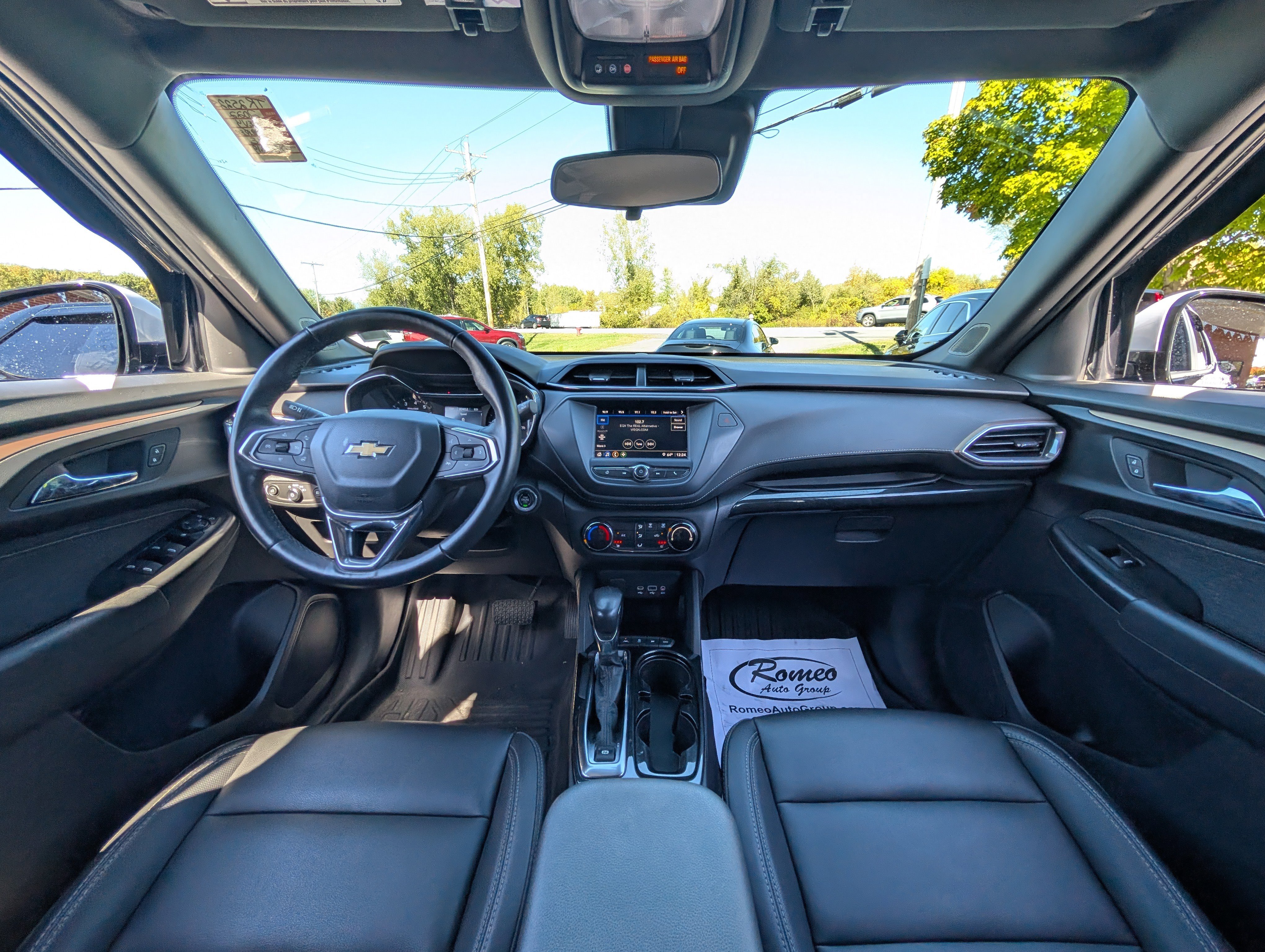 Used 2022 Chevrolet TrailBlazer ACTIV image 2