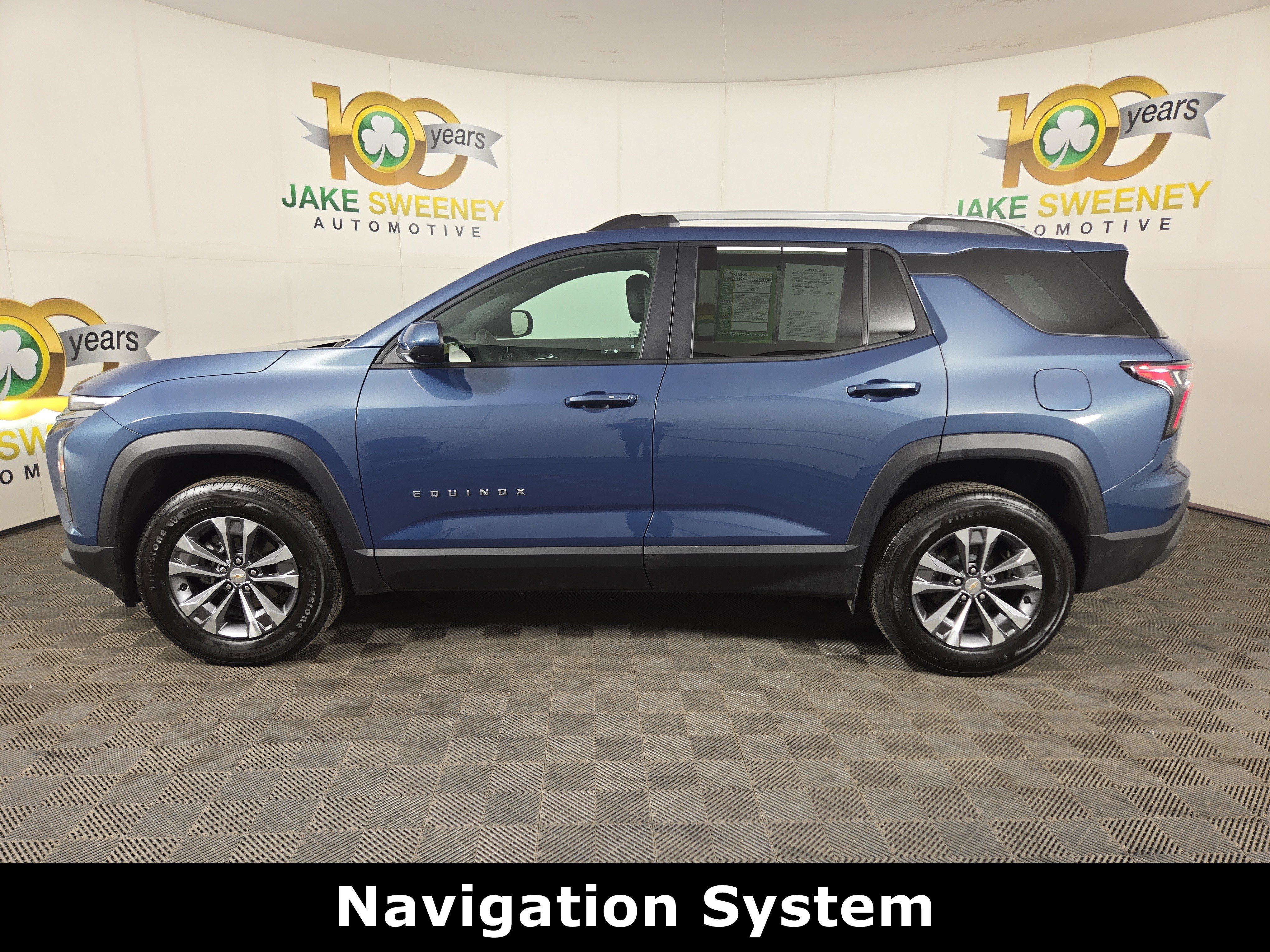 Used 2025 Chevrolet Equinox LT w/ Convenience Package II image 4