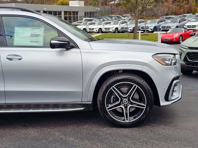 New 2026 Mercedes-Benz GLS 450 4MATIC image 5