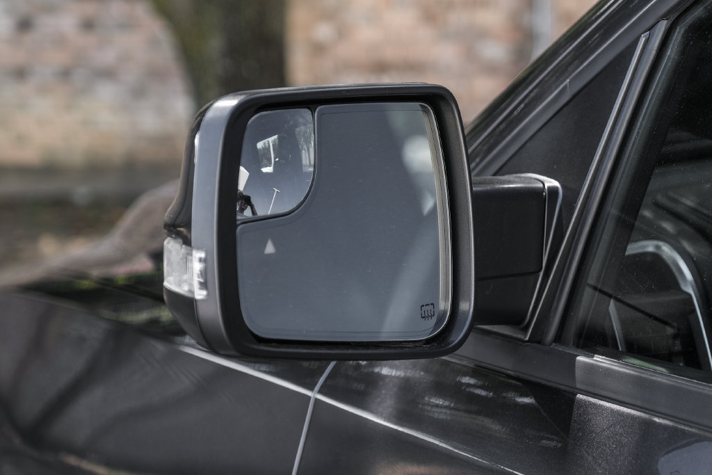 Used 2023 RAM 1500 Laramie AWD/4WD image 57
