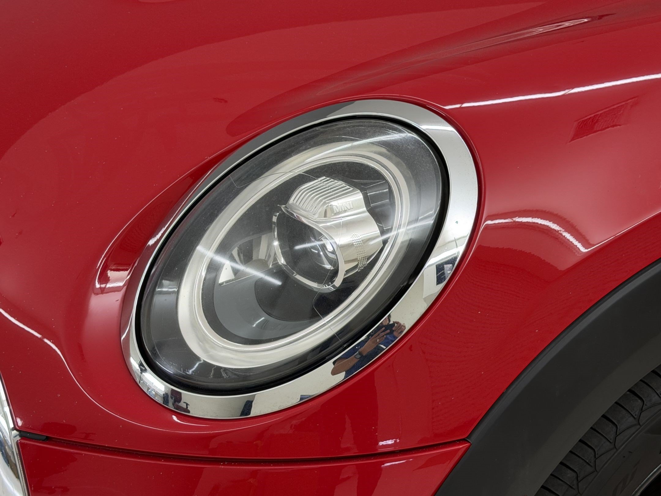Used 2021 MINI Cooper 2-Door Hardtop FWD image 12