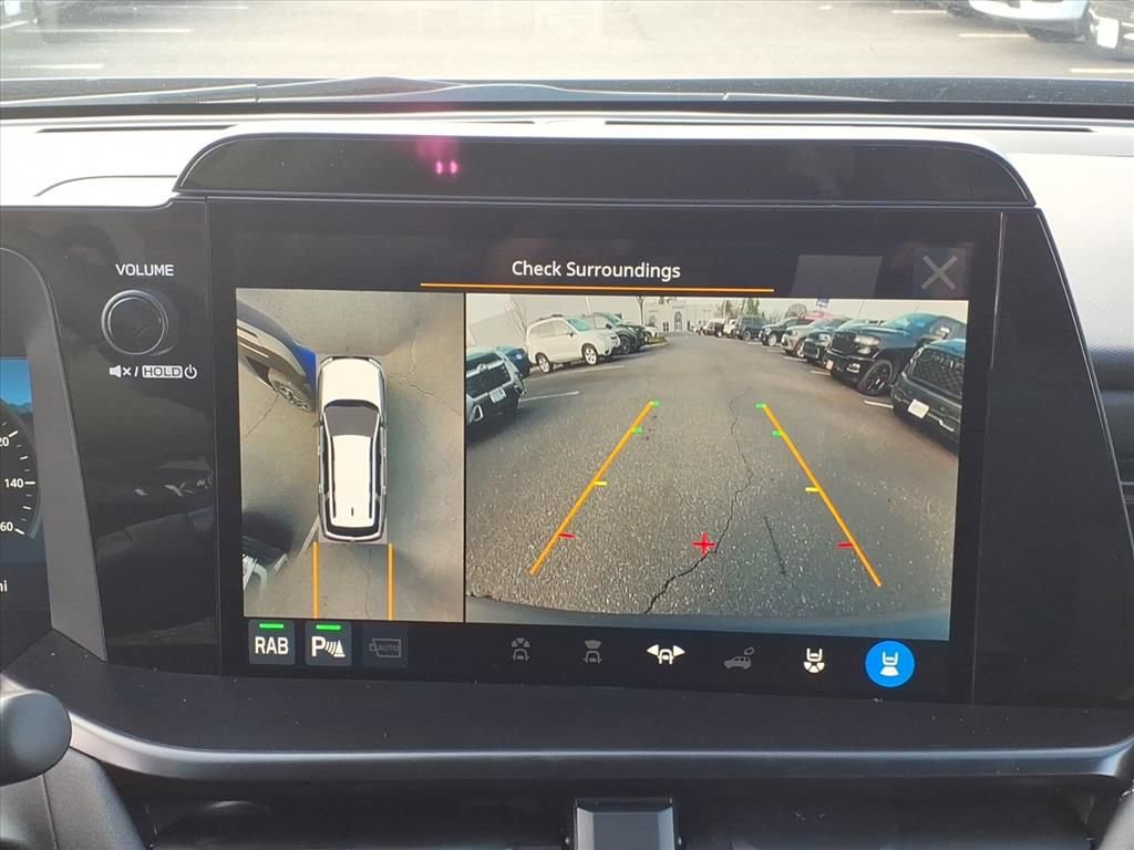 New 2026 Subaru Outback Touring image 9