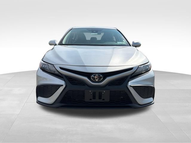 Used 2024 Toyota Camry SE FWD video 2