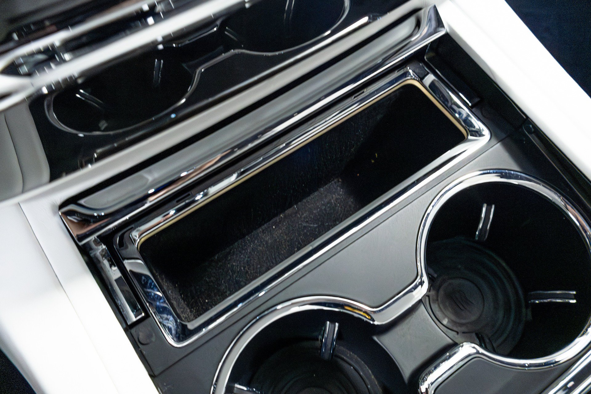 Used 2021 Rolls-Royce Phantom Sedan RWD image 90