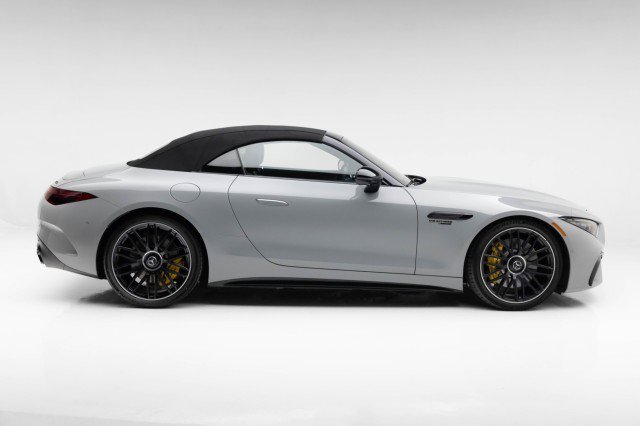 Used 2022 Mercedes-Benz SL 63 AMG 4MATIC image 31