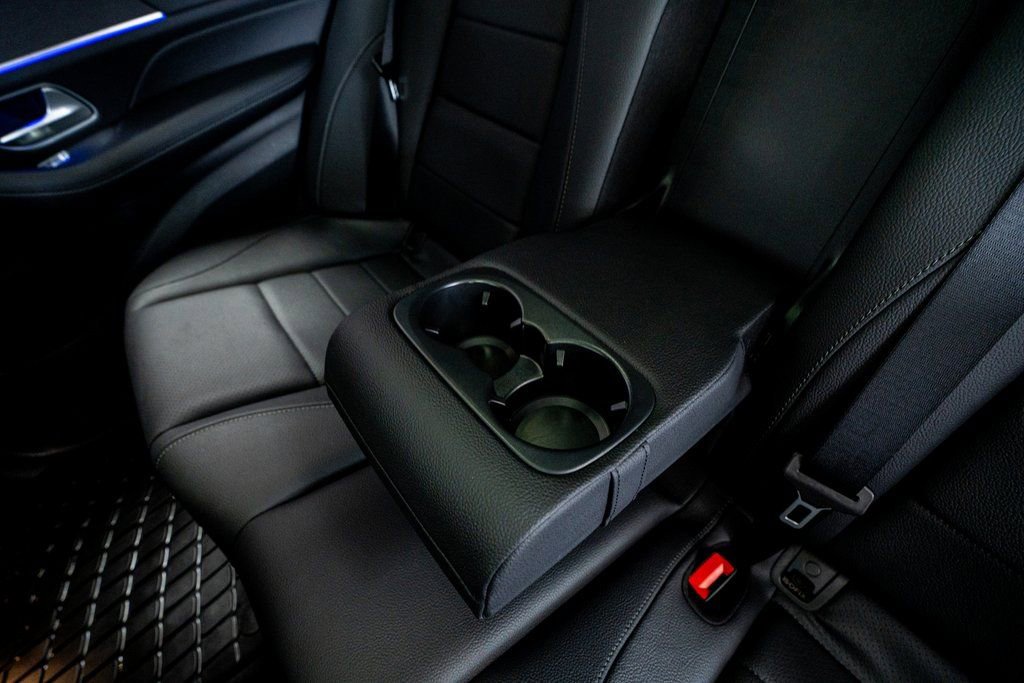 Used 2023 Mercedes-Benz GLE 350 4MATIC w/ AMG Line Exterior image 58