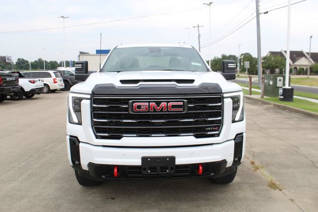 Used 2025 GMC Sierra 2500 AT4 AWD/4WD image 8
