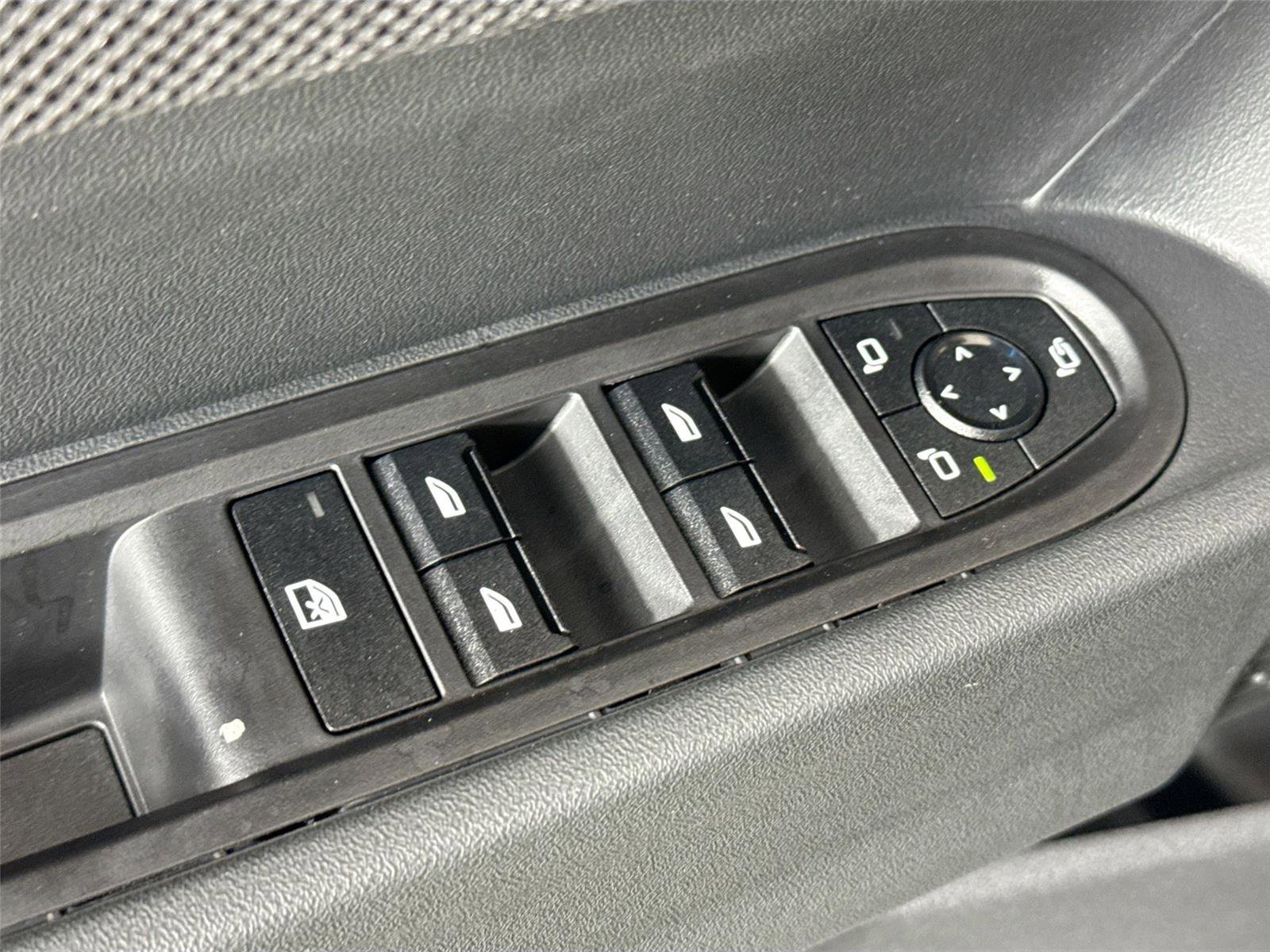 Used 2025 MINI Cooper S image 26