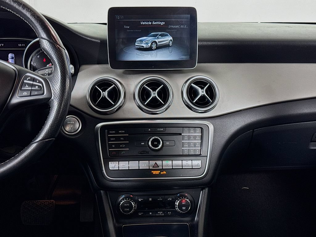 Used 2018 Mercedes-Benz GLA 250 4MATIC image 11