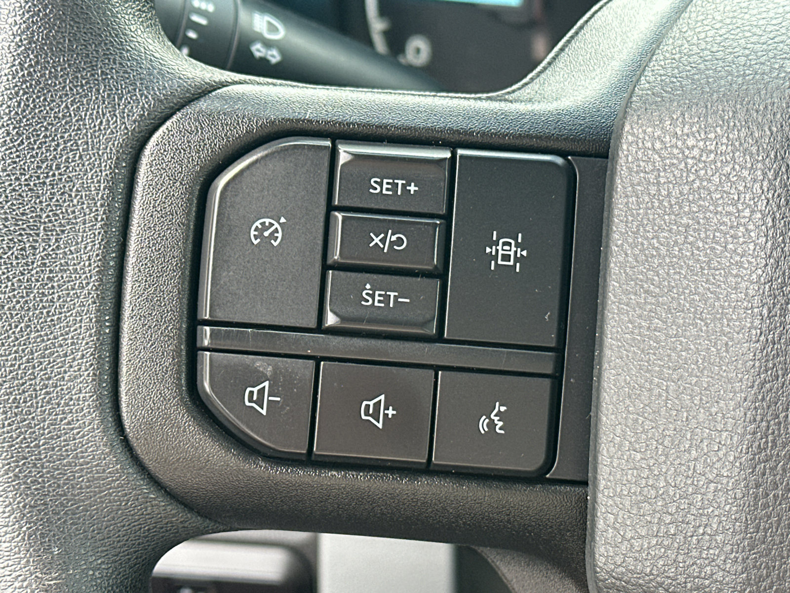Used 2023 Ford F250 XL w/ 360-Degree Camera Package AWD/4WD image 17