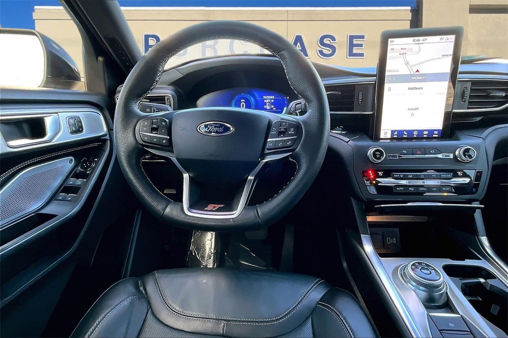 Used 2020 Ford Explorer ST w/ Premium Technology Package image 8