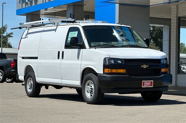 New 2025 Chevrolet Express 2500 Work Van w/ Driver Convenience Package image 2