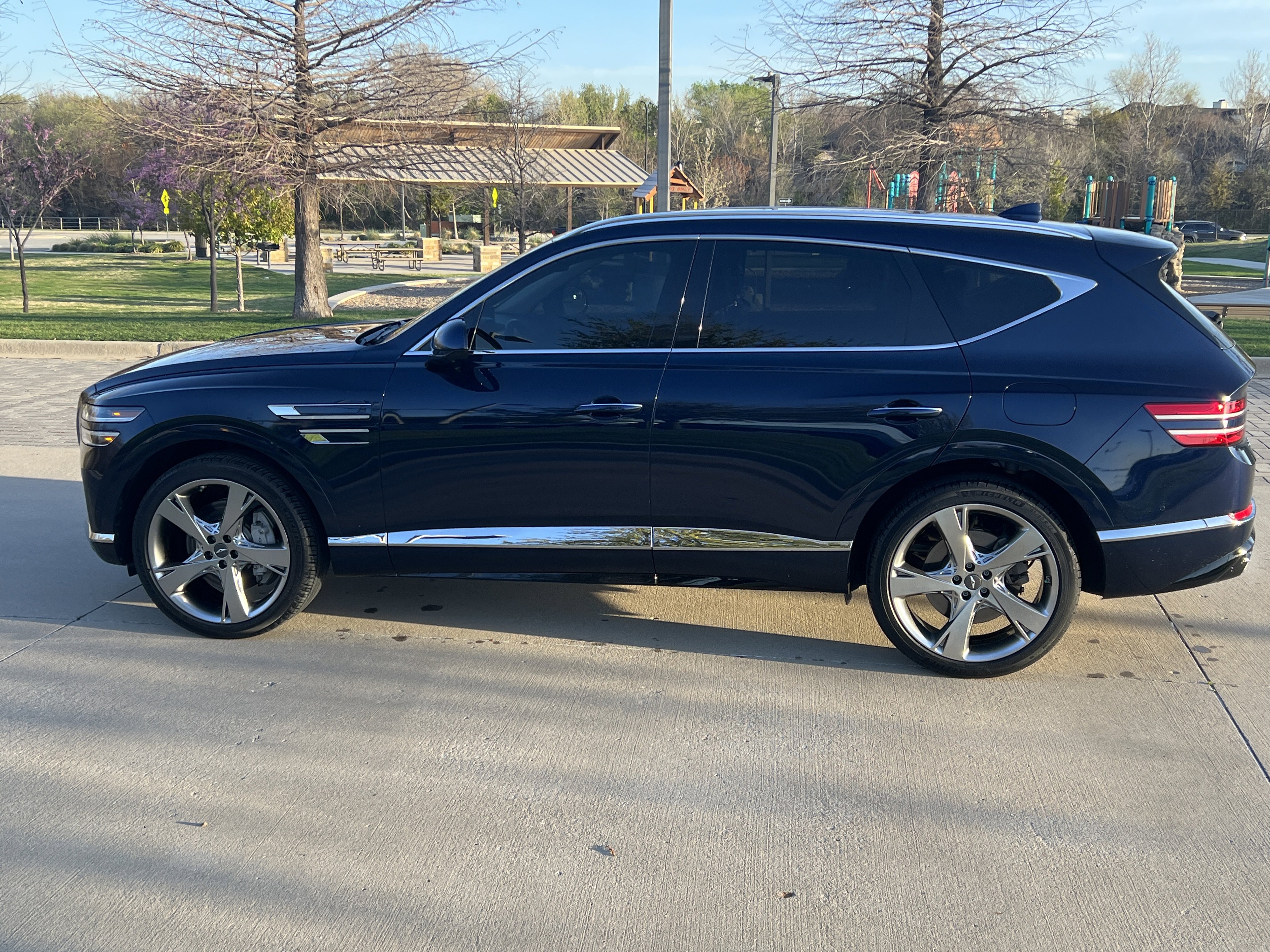 Used 2021 Genesis GV80 3.5T w/ Prestige Package 07 image 7