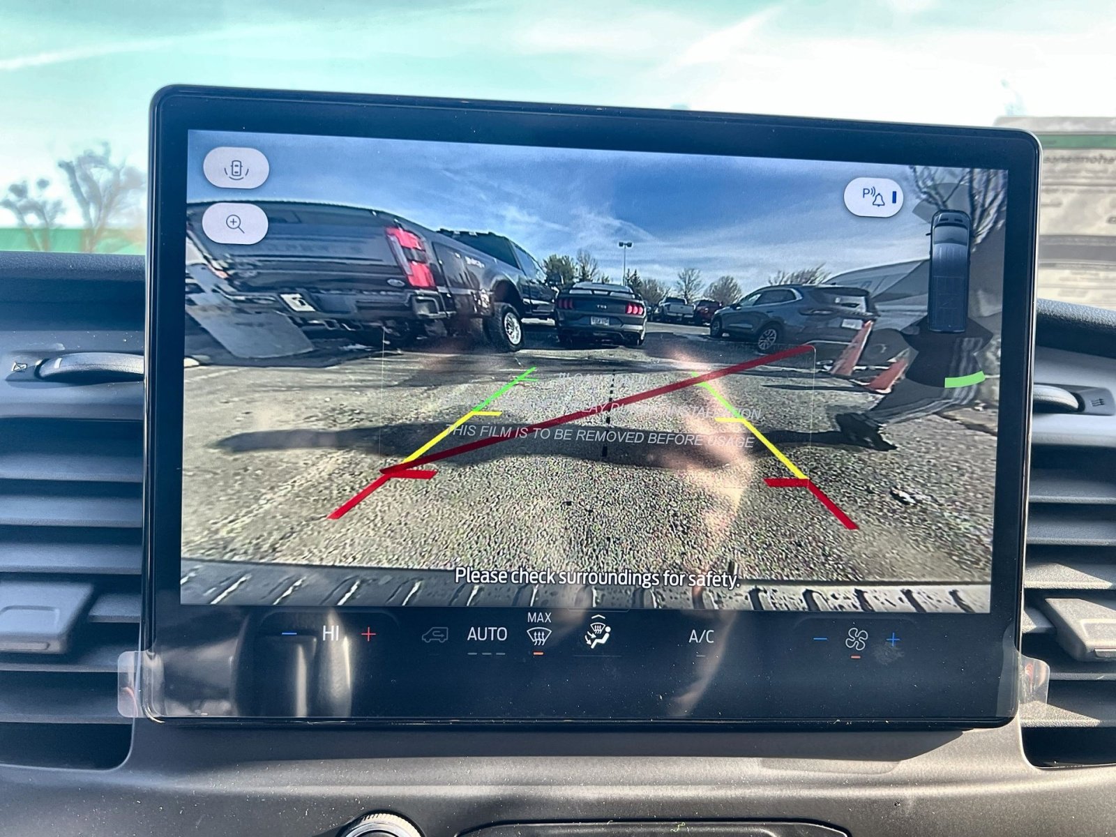 New 2026 Ford Transit 250 Low Roof w/ Load Area Protection Package image 19