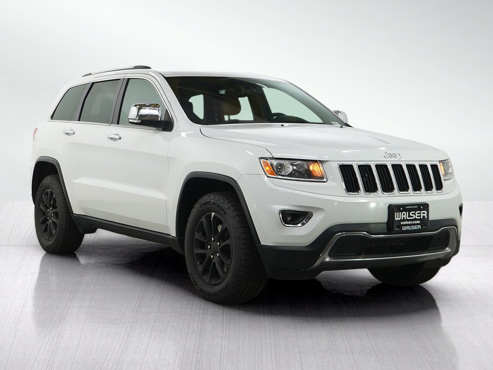 Used 2014 Jeep Grand Cherokee Limited AWD/4WD image 9