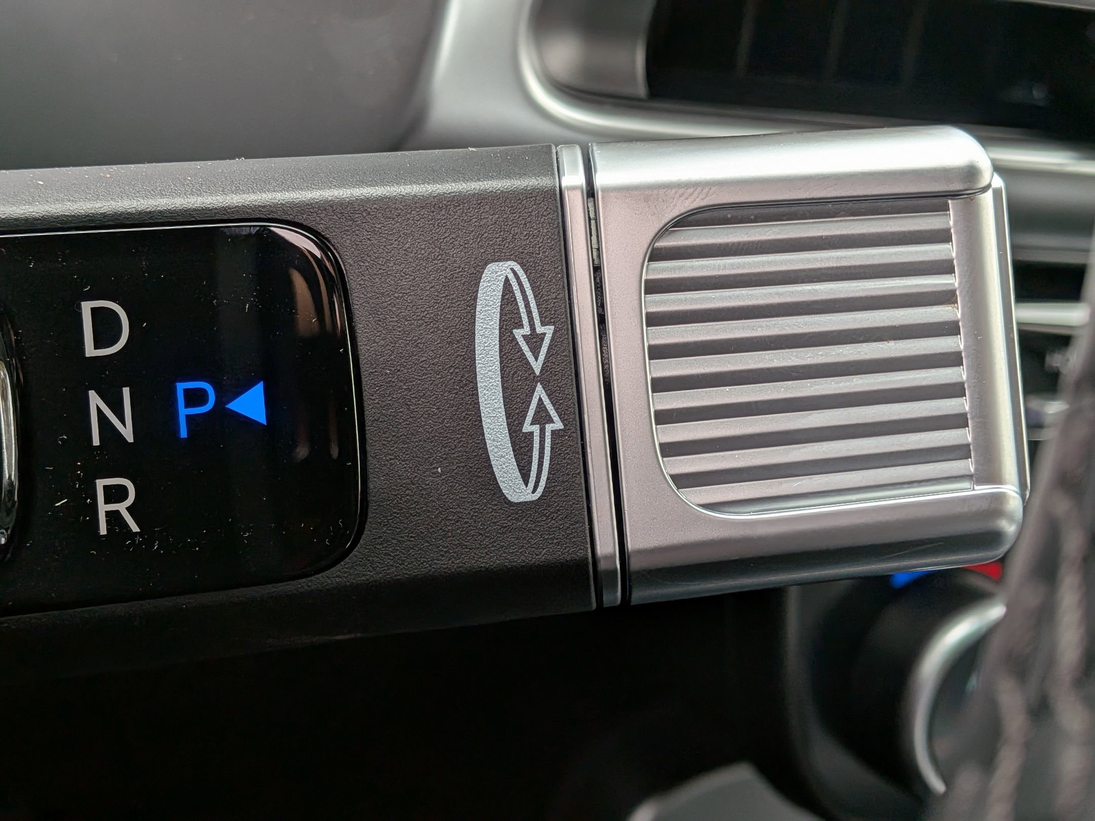 New 2026 Hyundai Ioniq 9 SEL image 14