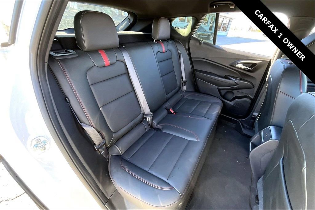 Used 2025 Chevrolet Trax RS w/ Driver Confidence Package image 24