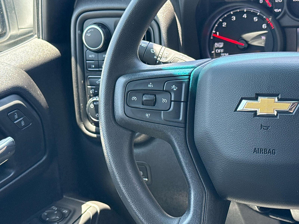 Used 2024 Chevrolet Silverado 1500 Custom w/ LPO, Dark Essentials Package AWD/4WD image 17