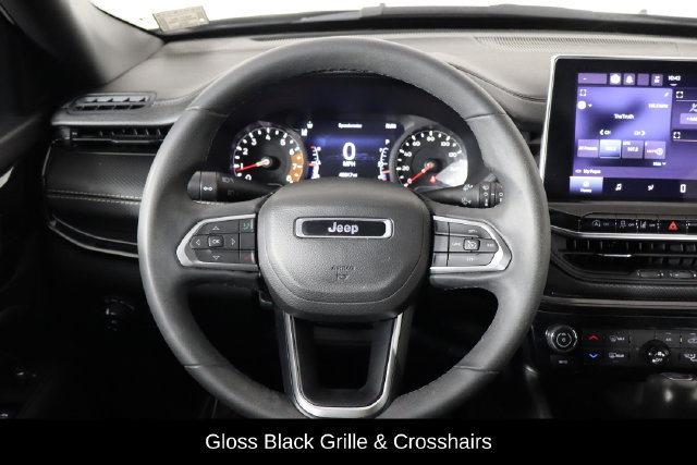 Used 2022 Jeep Compass Latitude FWD image 6