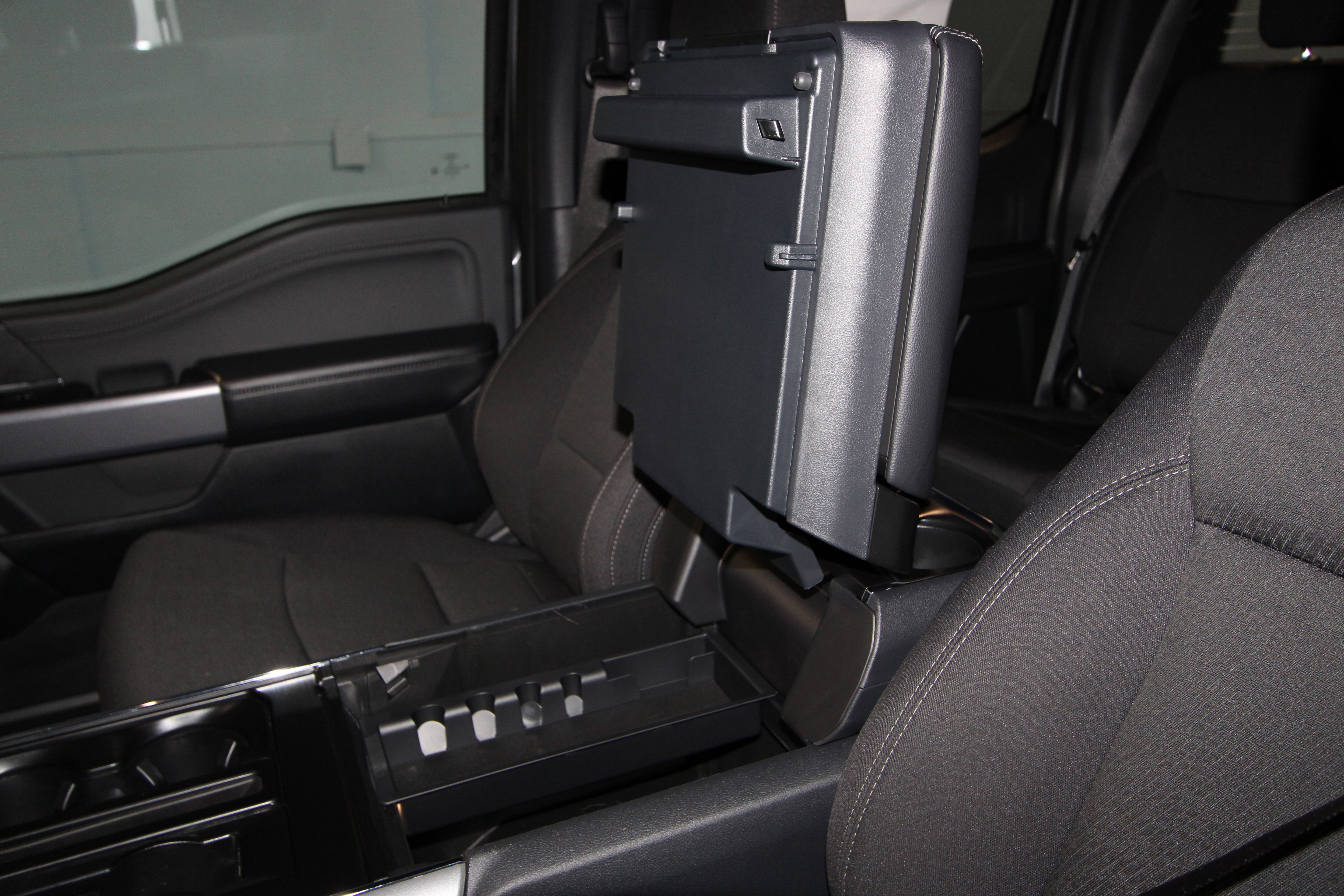 New 2026 Ford F150 XLT w/ Mobile Office Package AWD/4WD image 16