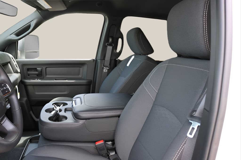 New 2026 RAM 2500 Tradesman AWD/4WD image 12