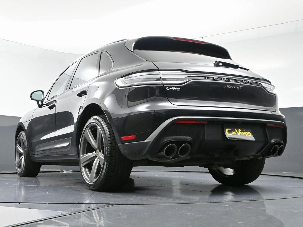 Used 2023 Porsche Macan Turbo image 55