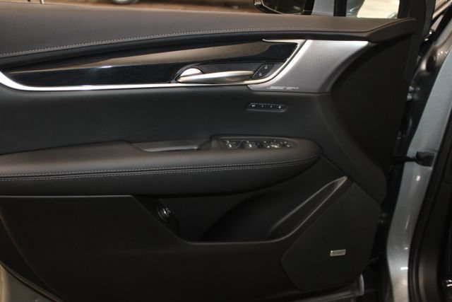 New 2026 Cadillac XT5 Premium Luxury w/ Driver Assist Package AWD/4WD image 10