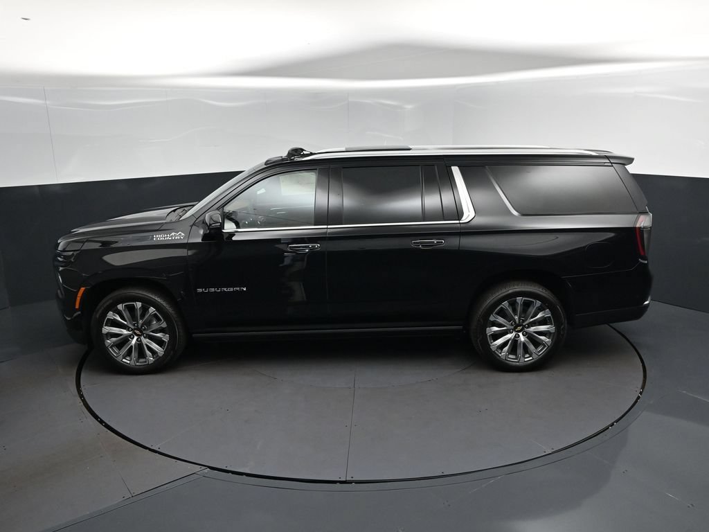 New 2026 Chevrolet Suburban High Country RWD image 32