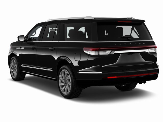 Used 2022 Lincoln Navigator L Reserve w/ Equipment Group 201A image 2
