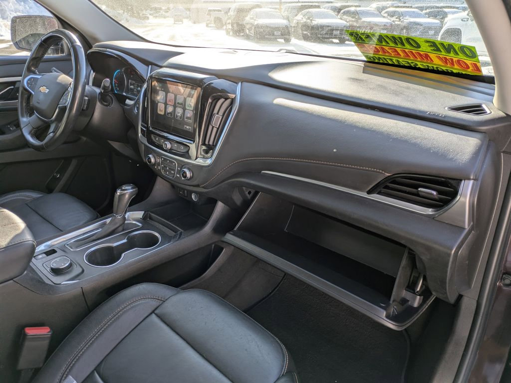 Used 2019 Chevrolet Traverse LT image 24