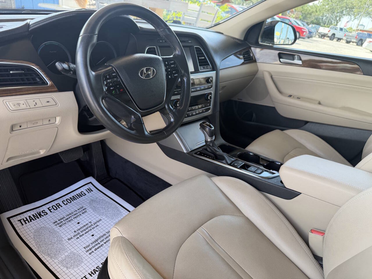 Used 2017 Hyundai Sonata Limited w/ Ultimate Package 02 FWD image 25