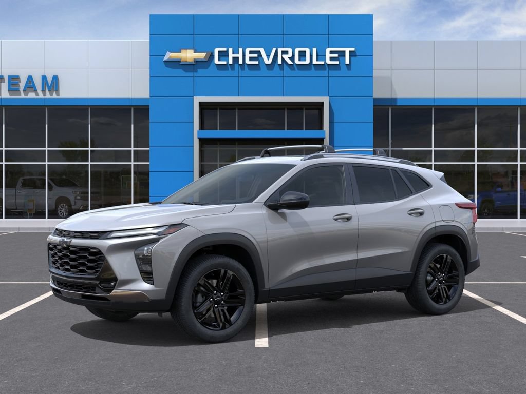 New 2026 Chevrolet Trax ACTIV w/ Sunroof Package FWD image 2