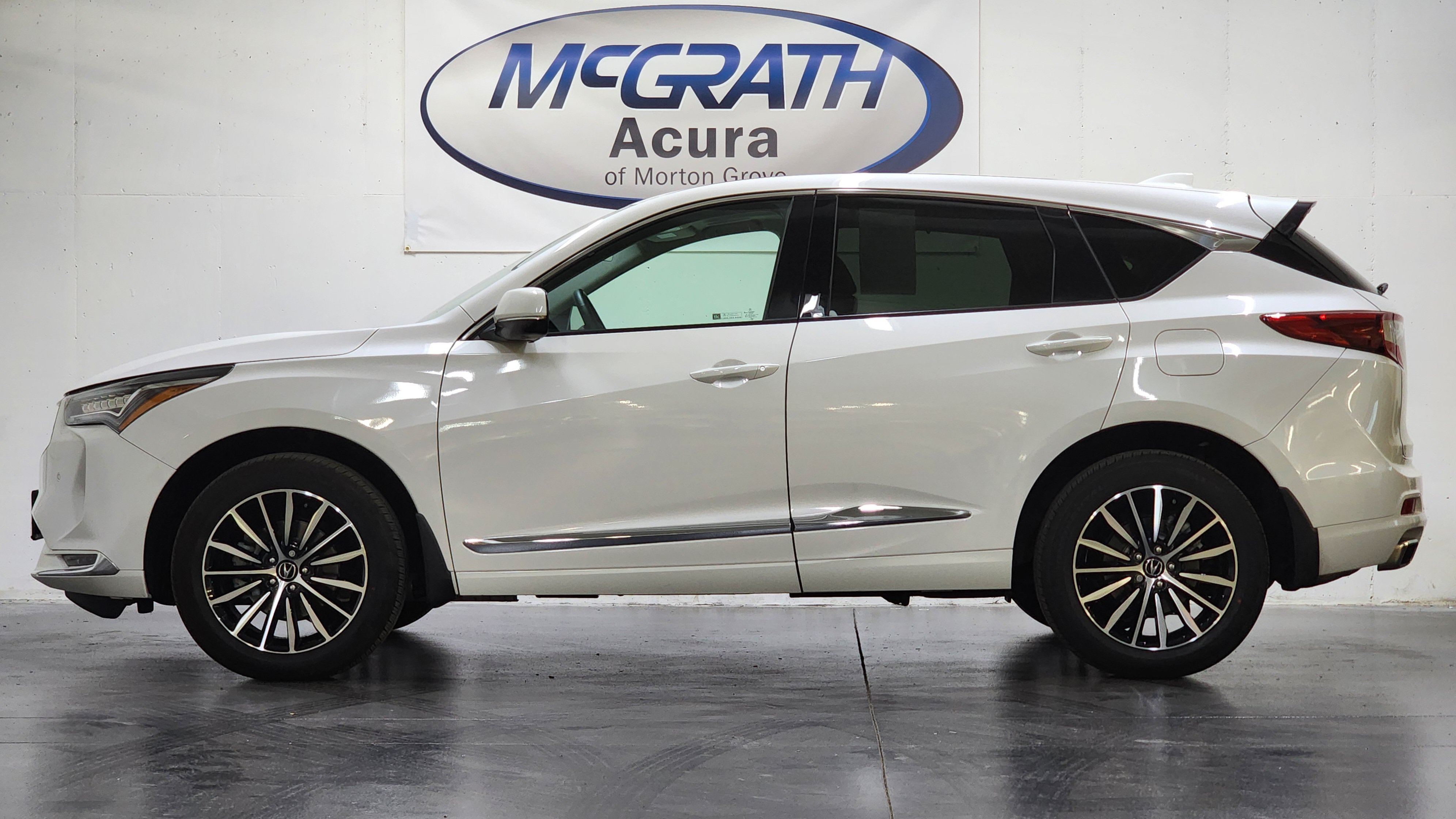 Certified 2026 Acura RDX w/ Advance Package AWD/4WD image 11