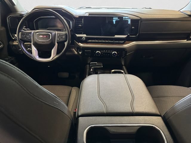 Used 2023 GMC Sierra 1500 Elevation w/ X31 Off-Road Package AWD/4WD image 11