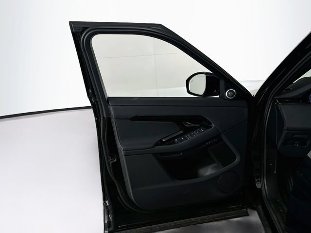 Used 2026 Land Rover Range Rover Evoque S AWD/4WD image 11