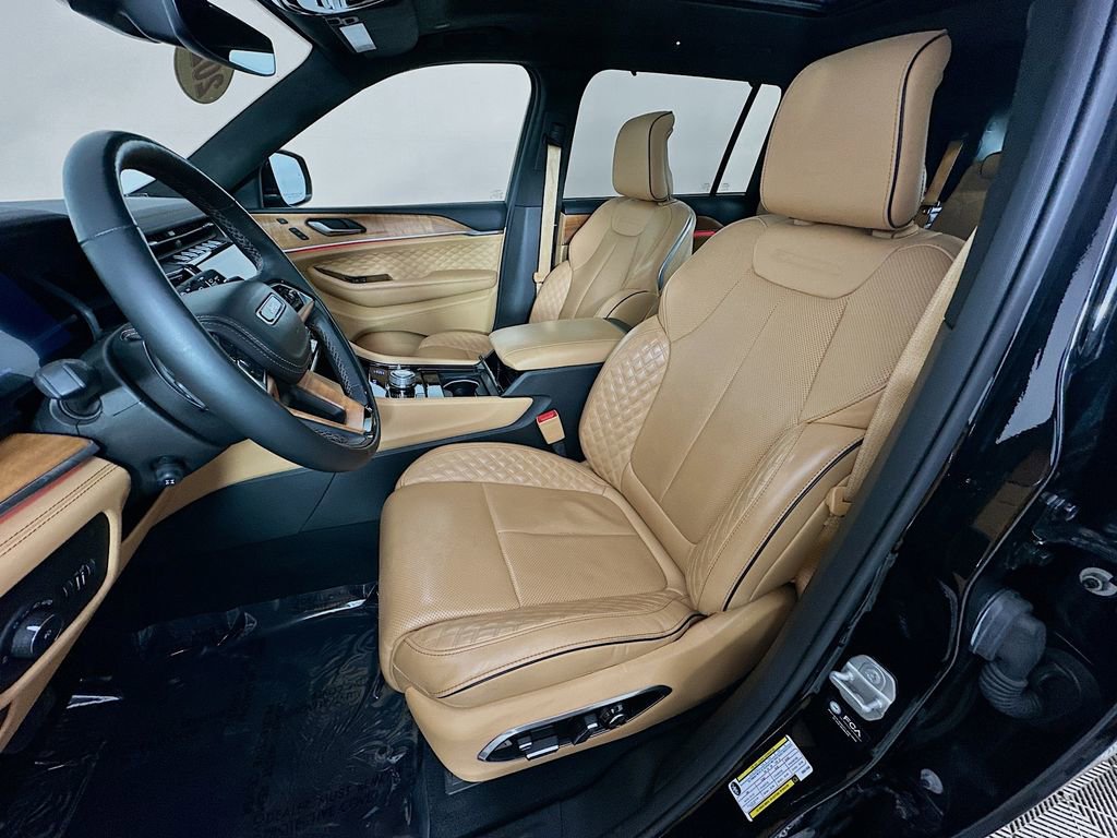 Certified 2025 Jeep Grand Cherokee L Summit image 33