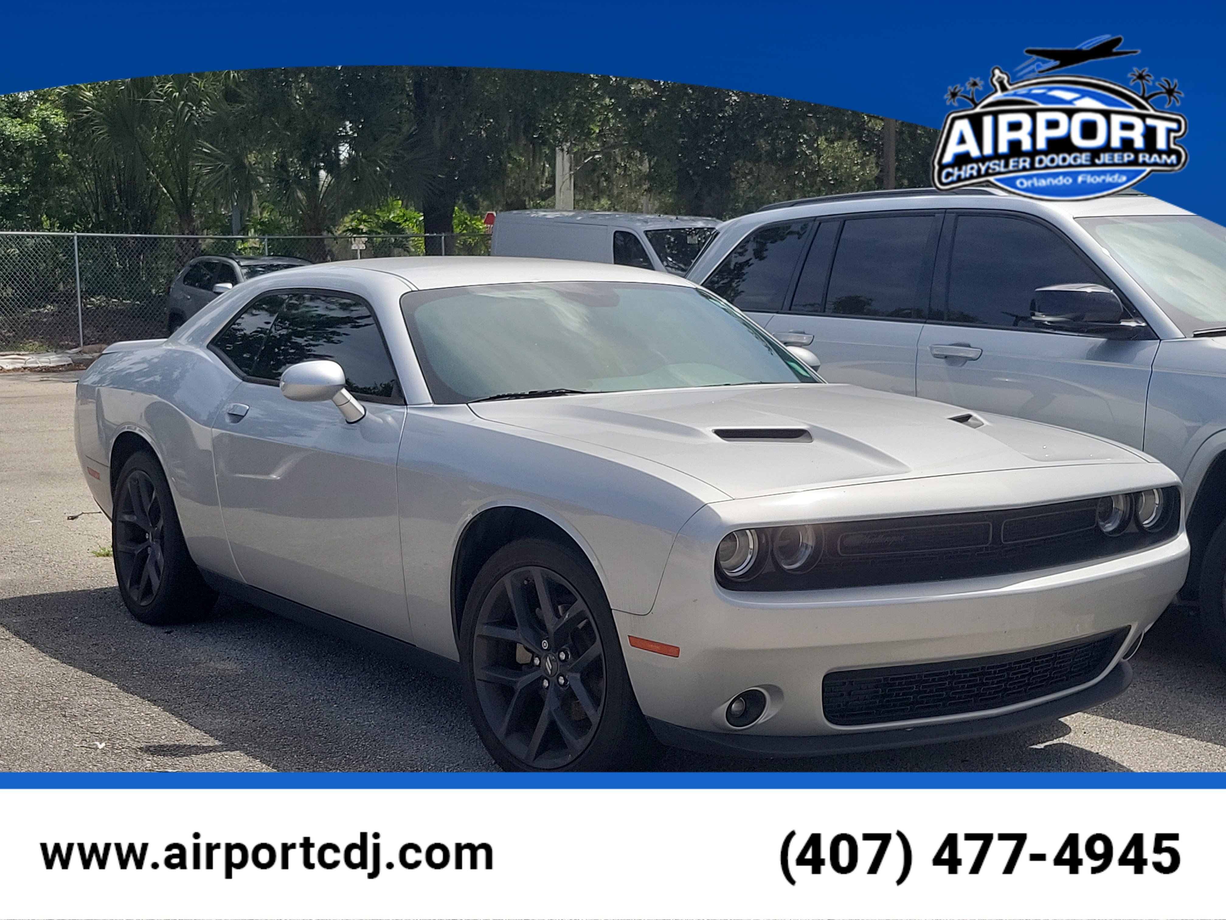 Used 2023 Dodge Challenger SXT w/ Blacktop Package RWD image 1