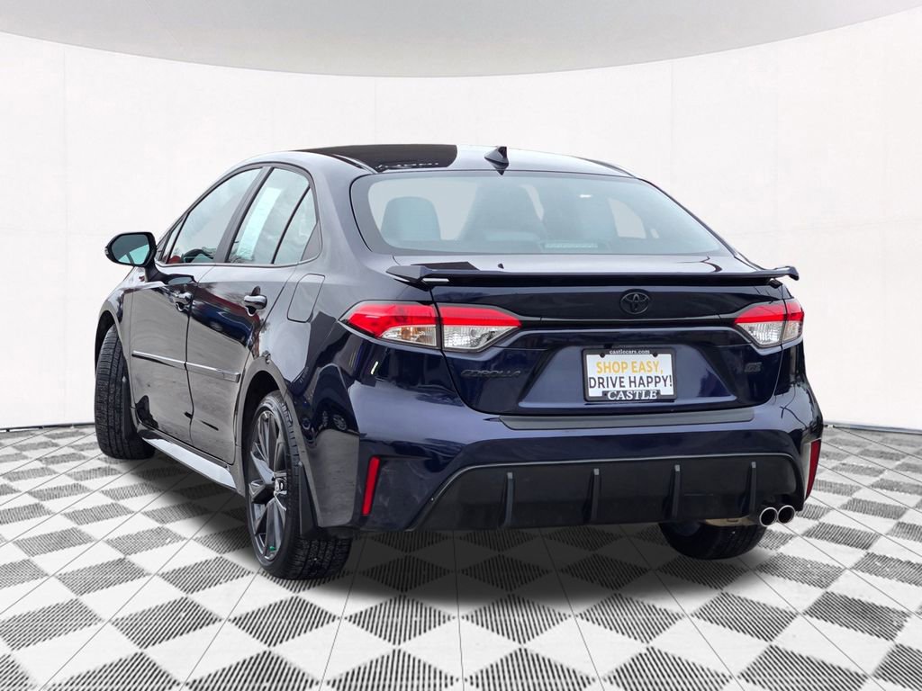 Used 2025 Toyota Corolla SE image 18