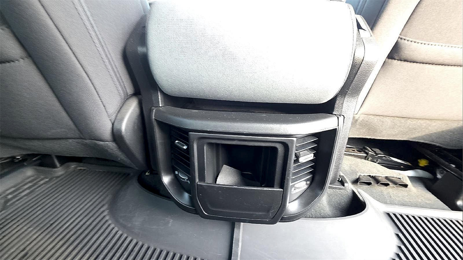 Used 2022 RAM 1500 Big Horn AWD/4WD image 25