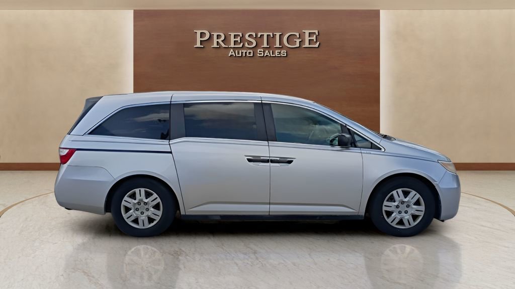 Used 2013 Honda Odyssey LX image 26